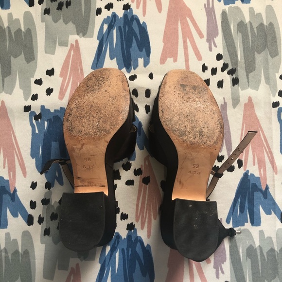 Pour La Victoire platforms - Picture 3 of 3